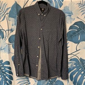 Men’s Medium H&M Long Sleeve Button-up